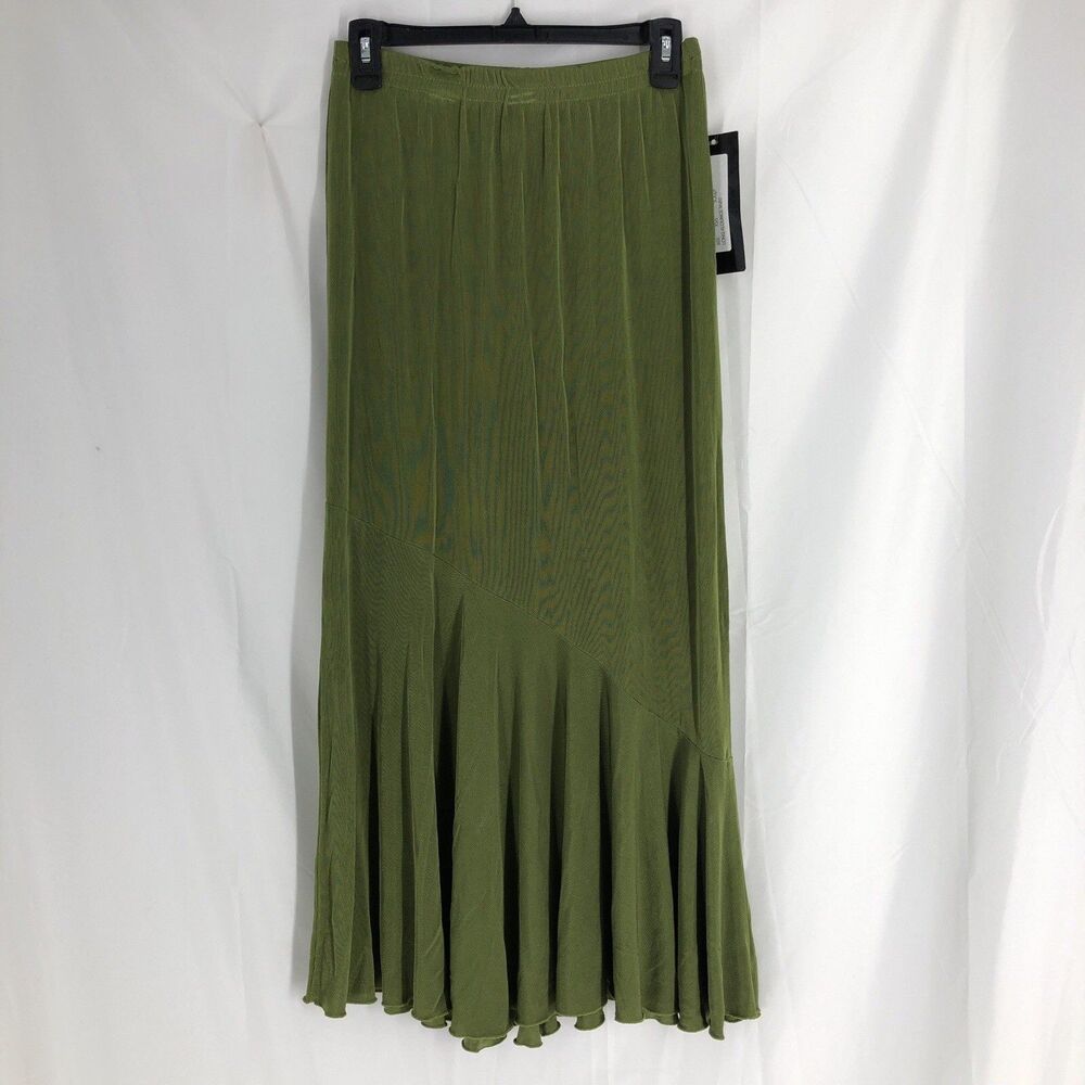 New A Touch of Class Clothing Women Green Formal Skirt XS/S